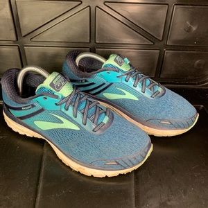 Brooks GTS 18 Womens Size 10 Wide(D) Running Shoes